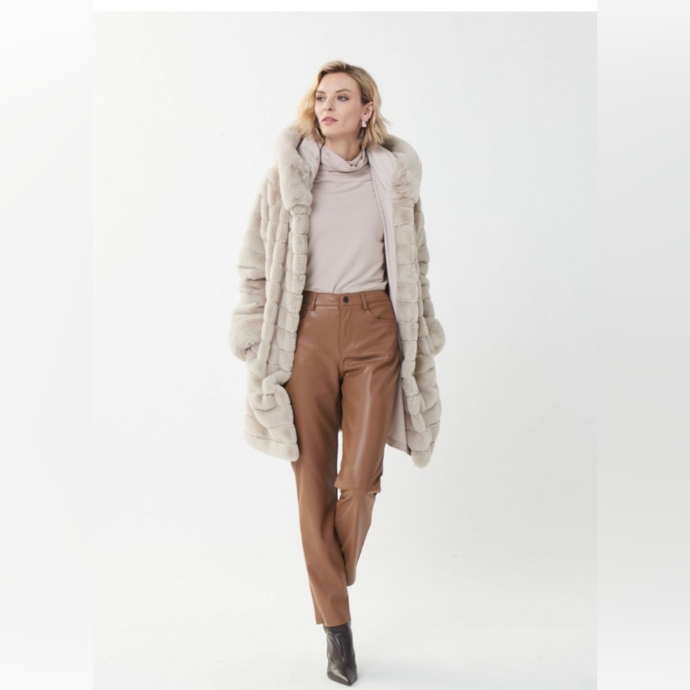 WOMEN'S JOSEPH RIBKOFF | FAUX LEATHER SLIMMING PANTS